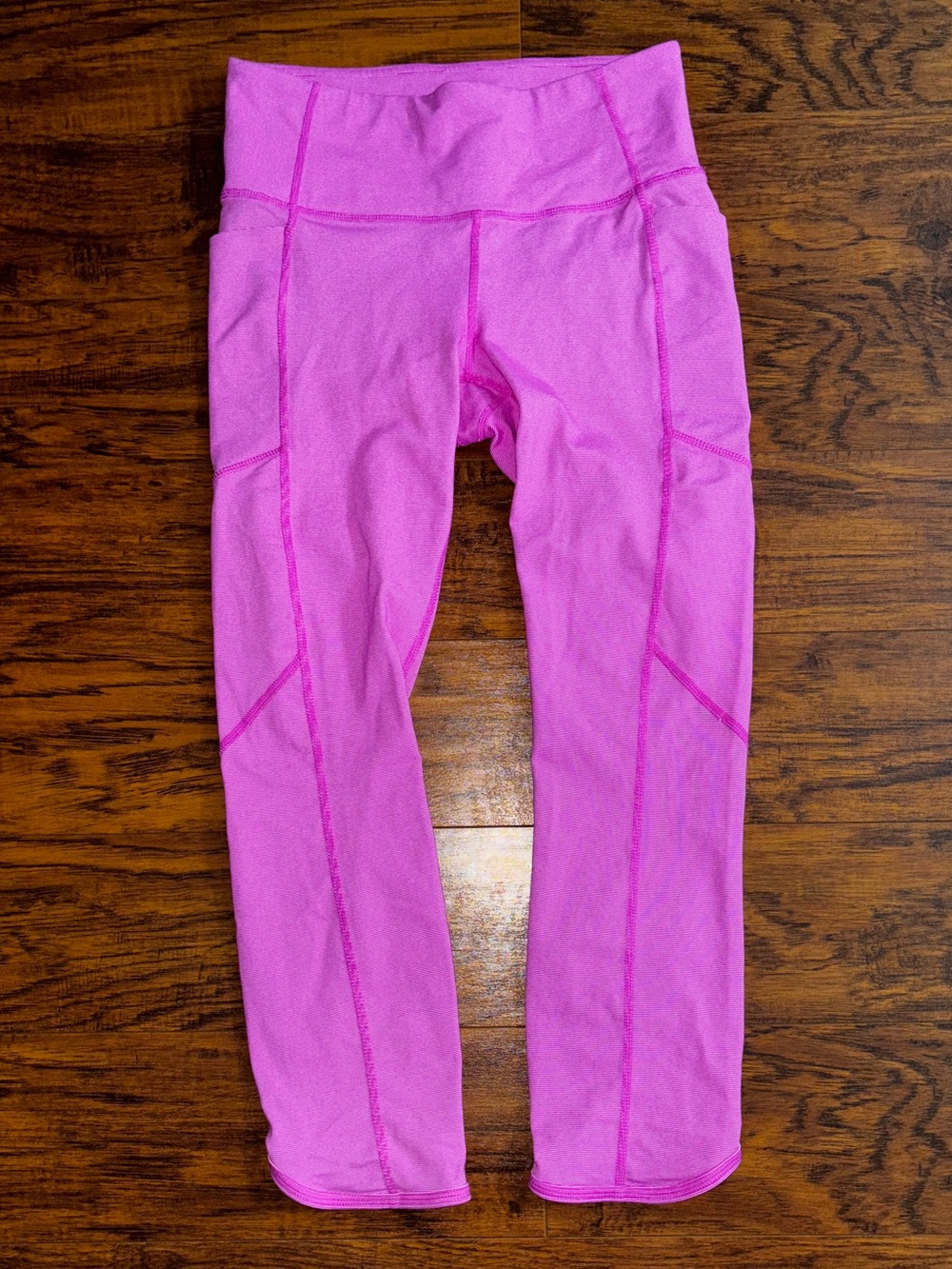 Athleta Chaturanga Leggings Cropped Capri Yoga Pants Bright Hot Pink + Pockets